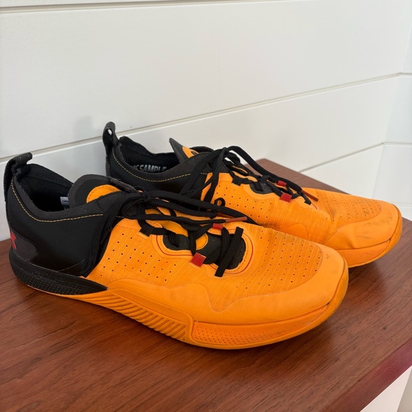 UA Under Armour Men’s Tribase Reps Cross Training Gym Sneakers Black Orange Sz 9 - Picture 4 of 9